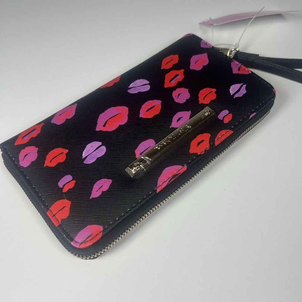 Betsy Johnson Wallet Clutch Purse Lips Saffiano Pink Red Black Zippered NEW NWT - Picture 3 of 11